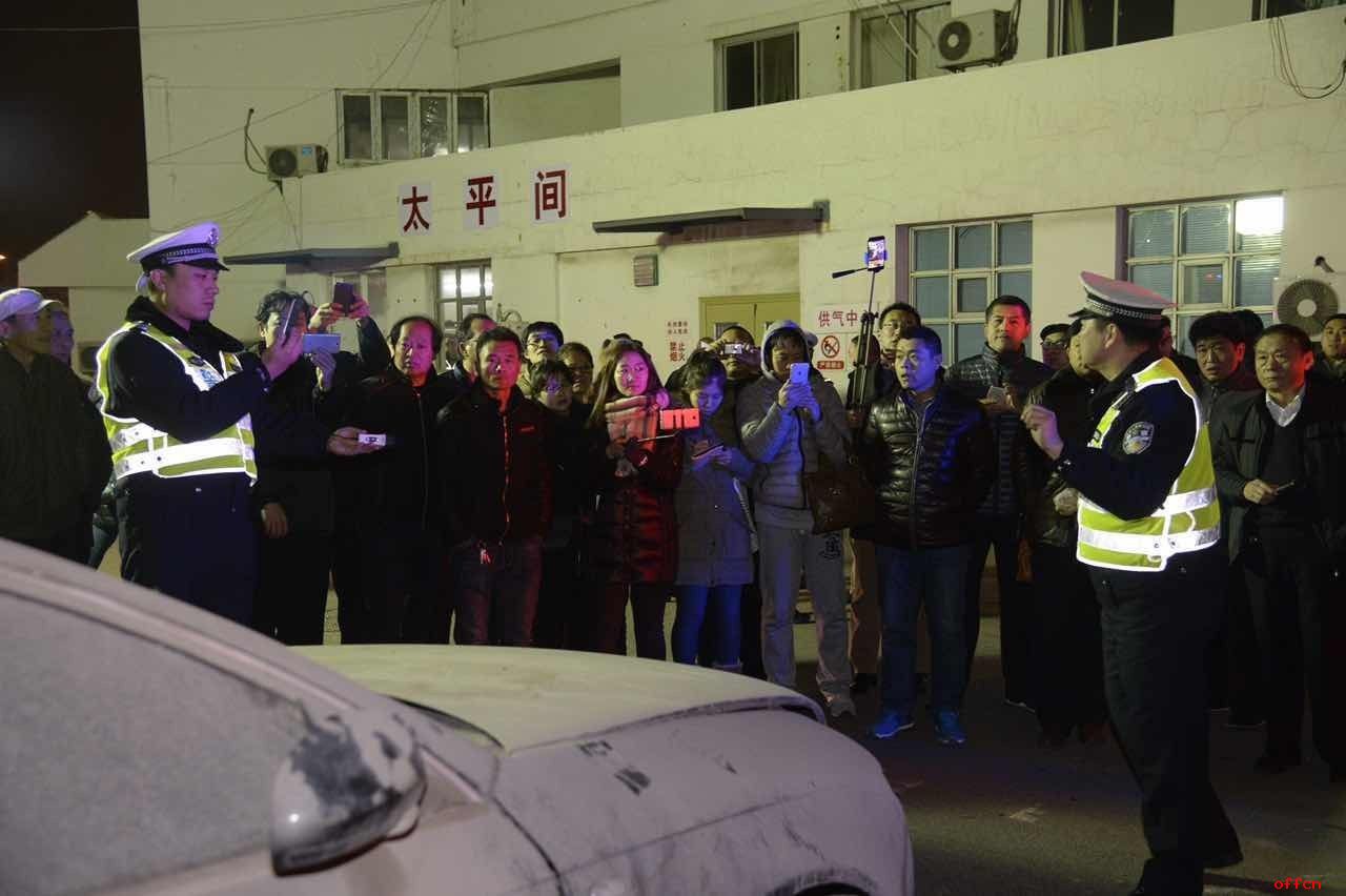2017招警考试面试热点：“太平间醒酒”，违规or创新？1