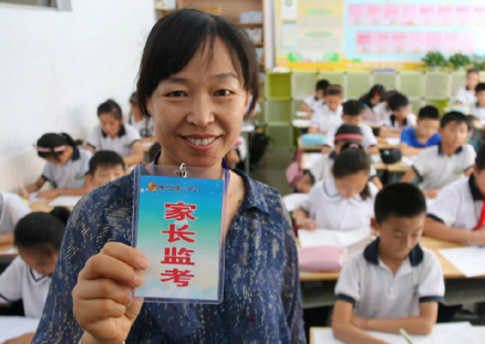 2017上海公务员面试热点：“家长替老师监考”事件的透析1
