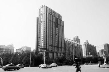 2017上海公务员面试热点：唤醒“沉睡”的办公大楼1